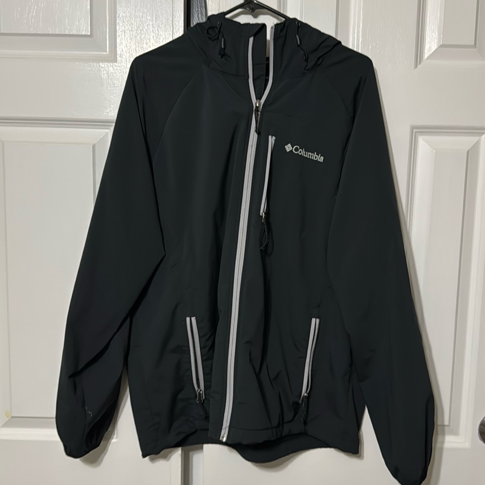 Lightweight Columbia brand rain coat